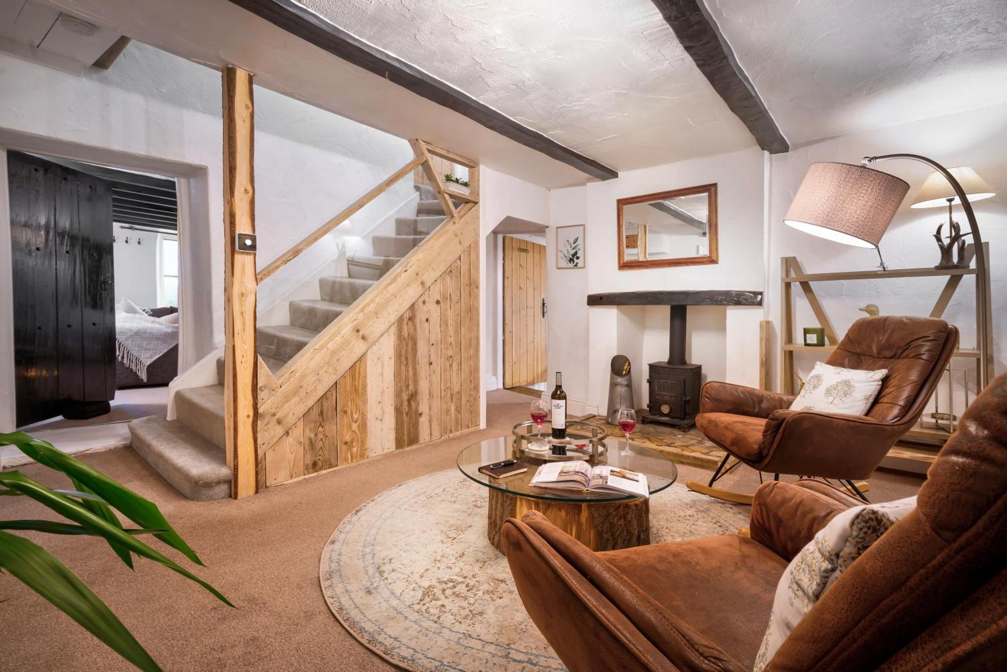 The Gilpin Farmhouse, Lake District Getaway Levens Exterior photo
